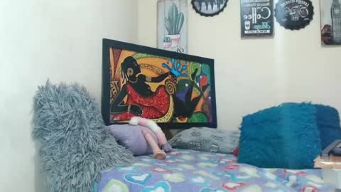 Alejandra online show from August 11, 9:00 am