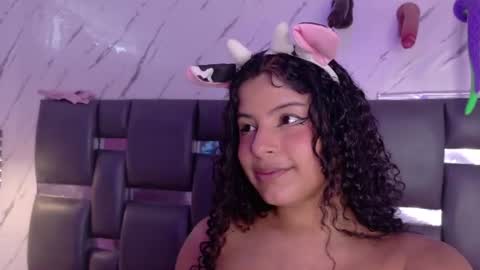 PittAndLunaa69 online show from August 12, 1:13 pm