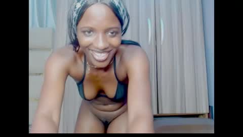 Ella online show from August 10, 7:21 am