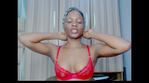 Ella online show from August 12, 6:27 am