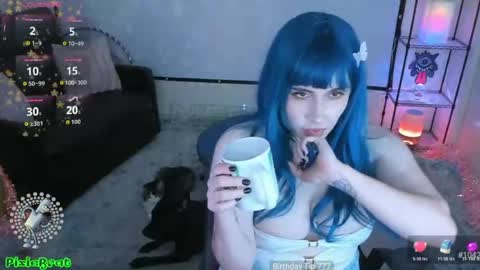 Pixie online show from June 27, 9:34 am