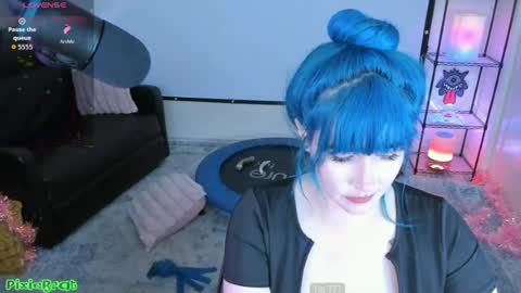 Pixie online show from July 18, 7:42 am