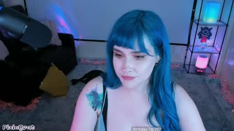 Pixie online show from August 14, 6:39 am