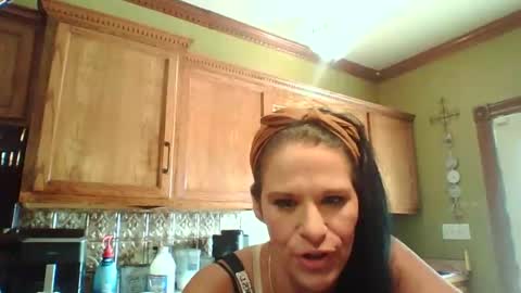 PixieLuxXx online show from May 6, 10:11 pm