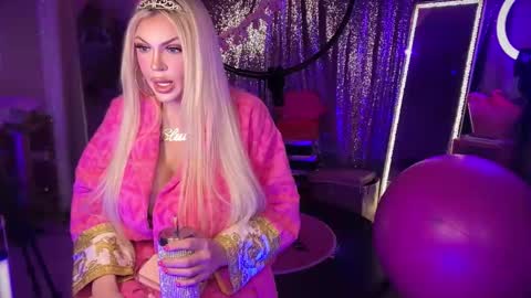 Dumb bimbo fuck doll online show from March 1, 5:15 am