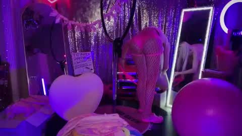 Dumb bimbo fuck doll online show from March 29, 1:46 am