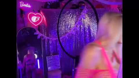 Dumb bimbo fuck doll online show from March 29, 8:22 am