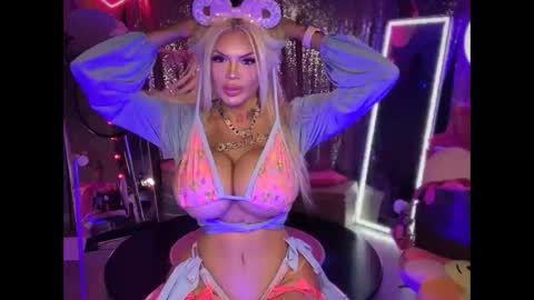 Dumb bimbo fuck doll online show from May 2, 2:49 am