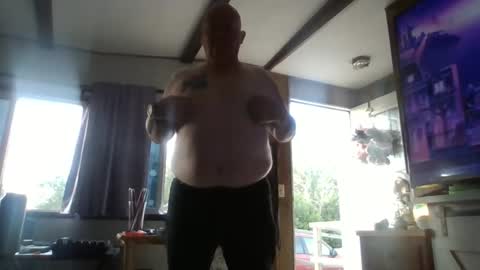 chaz online show from June 8, 2:50 am