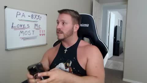Player online show from August 6, 4:17 pm