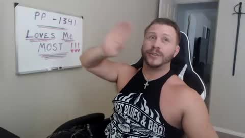 Player online show from August 10, 8:54 pm