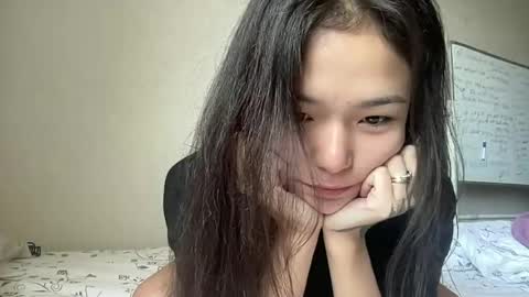 Minji online show from July 5, 5:32 am
