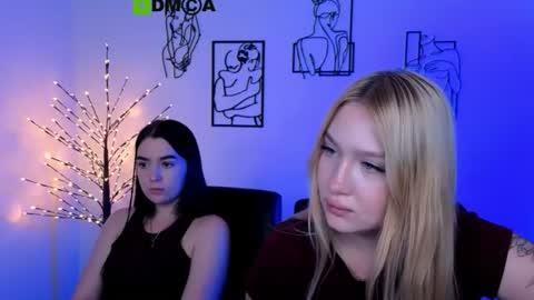 Sophie online show from August 14, 2:37 am