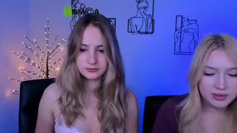 Sophie online show from August 14, 8:23 pm
