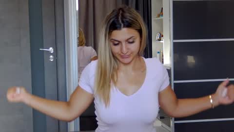PlayfulNicole online show from July 29, 4:52 am