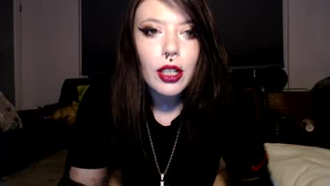 pleasantdinosaurus7537 online show from August 11, 4:47 am