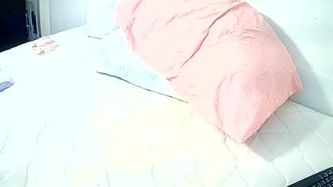 pleasureassisting online show from August 16, 2:15 am