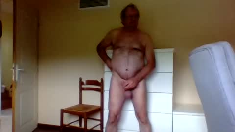 pluchet online show from July 1, 4:46 am