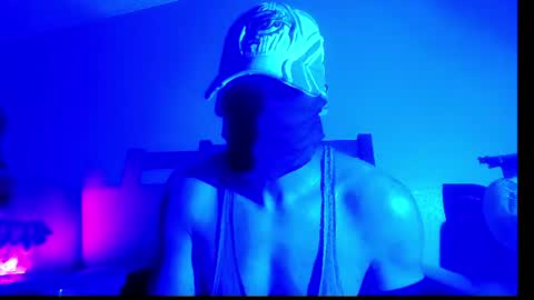 StraightPlush online show from August 13, 4:15 am