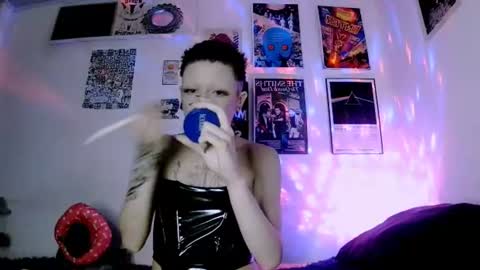    online show from August 1, 12:27 am