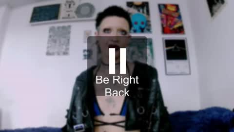    online show from August 6, 10:20 pm