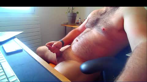 poazergg95 online show from June 1, 9:56 am