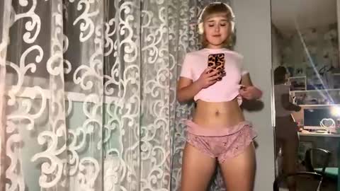 pofiolina online show from August 13, 10:24 pm