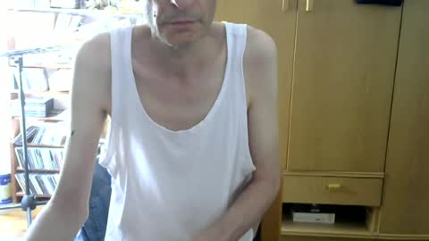 poi0076 online show from August 13, 6:16 am