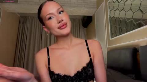 Angelic online show from June 15, 7:12 pm