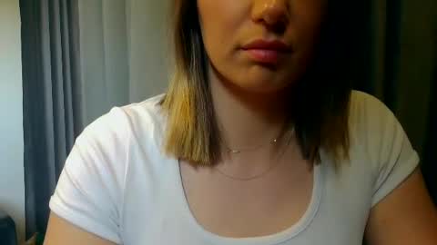 polishbabe06 online show from August 14, 3:04 pm