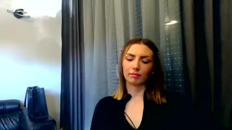 polishbabe06 online show from August 15, 12:53 pm