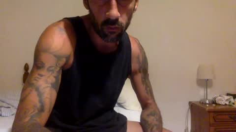 aquiles online show from August 14, 9:51 pm