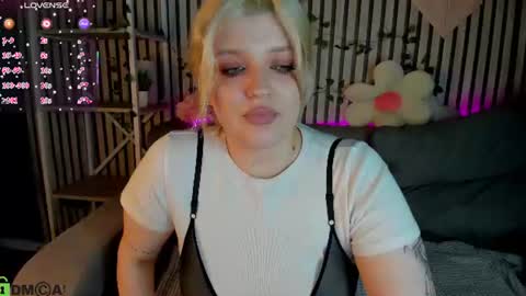 Polly online show from August 18, 6:41 am