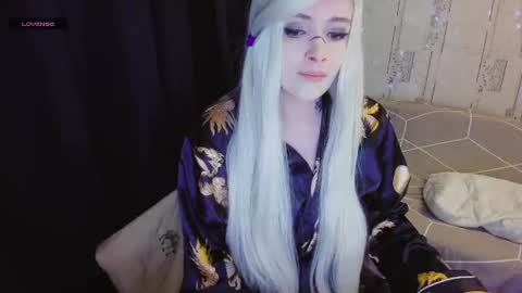 Polly online show from August 5, 8:29 pm