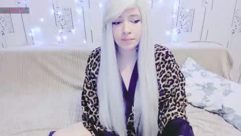 Polly online show from August 12, 12:57 am