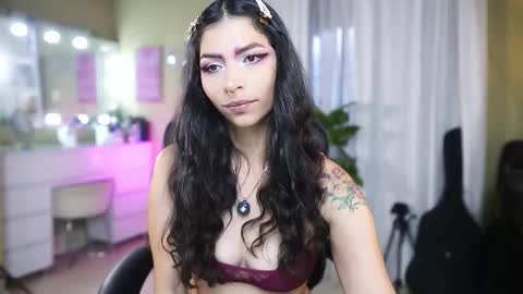 polvodeestrellas_ online show from March 21, 10:13 pm