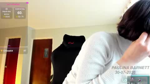 paulina barnett online show from July 30, 4:25 pm