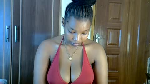 pookie245909 online show from August 4, 9:06 am