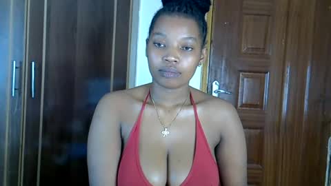 pookie245909 online show from August 6, 2:38 pm