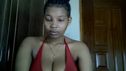 pookie245909 online show from August 8, 6:19 pm