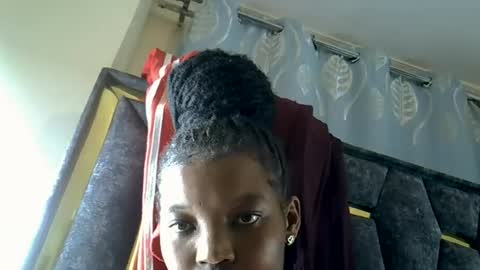 pookie245909 online show from August 9, 4:24 am