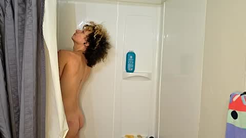 Popas Kiss online show from August 11, 10:39 am