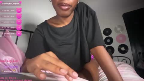 popasprincess online show from August 12, 8:38 am