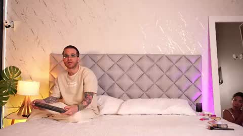             online show from August 17, 1:38 pm