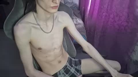 popoul_couple online show from June 30, 5:41 am