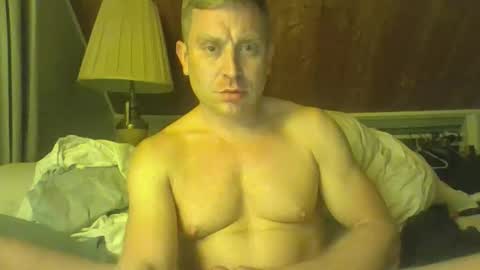 poppawheelie1234 online show from June 4, 5:11 am