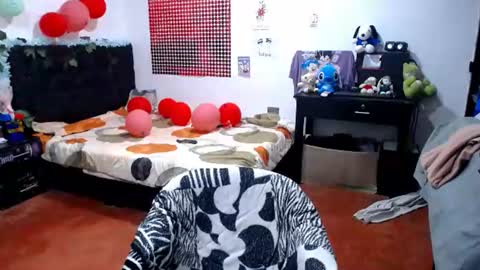 wendy y freddy online show from August 8, 12:22 am