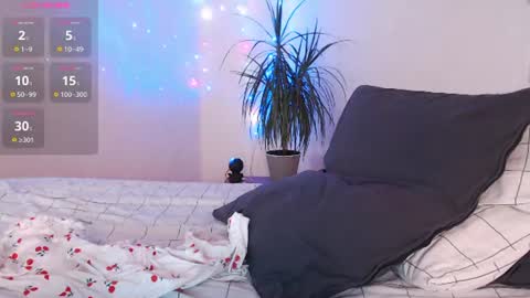 Lily online show from July 30, 6:32 am