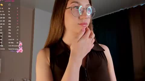 Elizabeth online show from August 10, 9:00 am