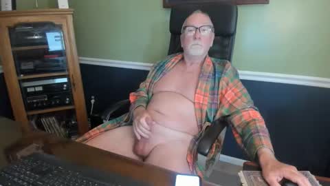PoundinMyCock4U online show from June 10, 1:51 pm